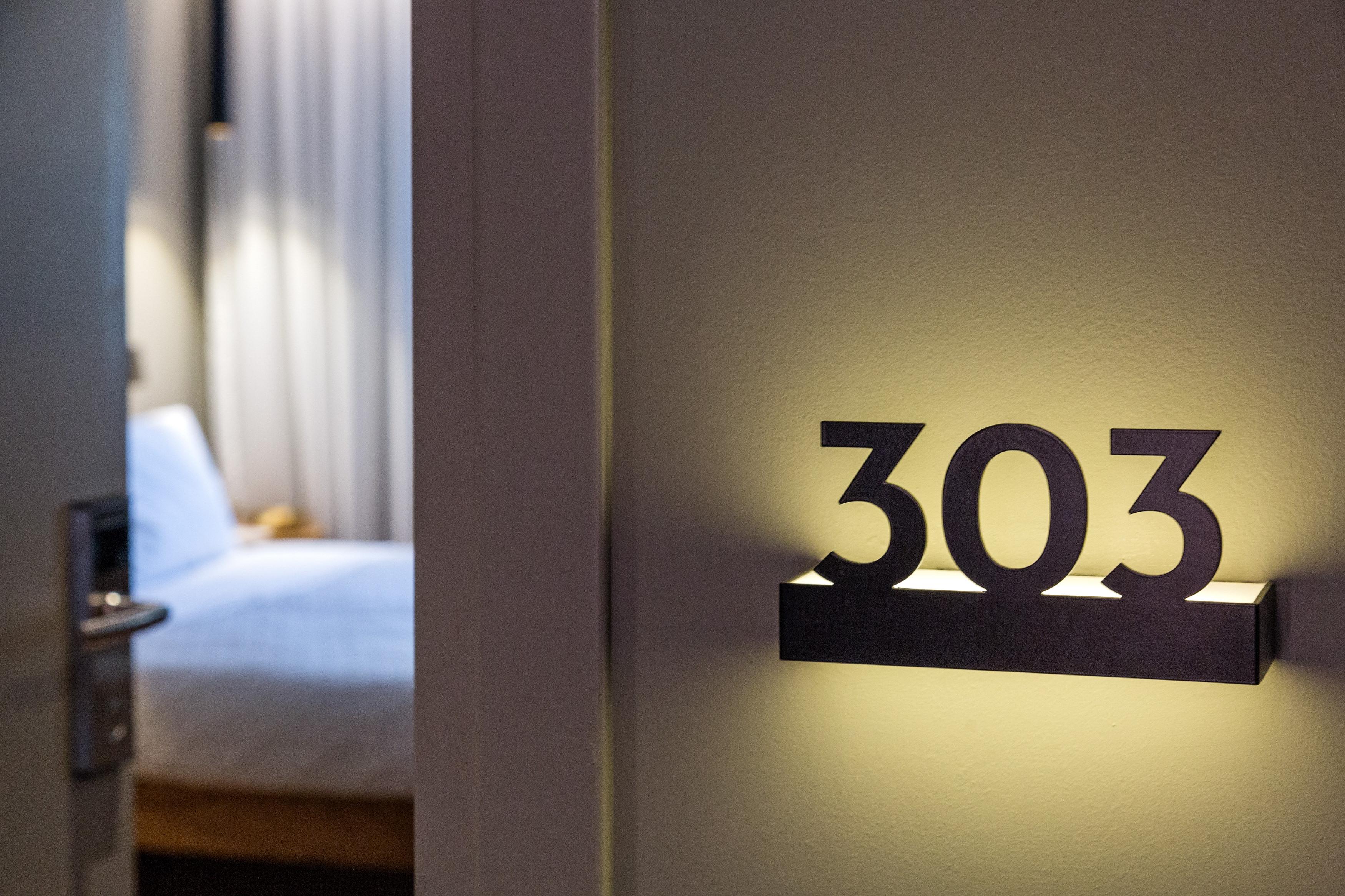 Bob W Eolou Hotell Aten Exteriör bild