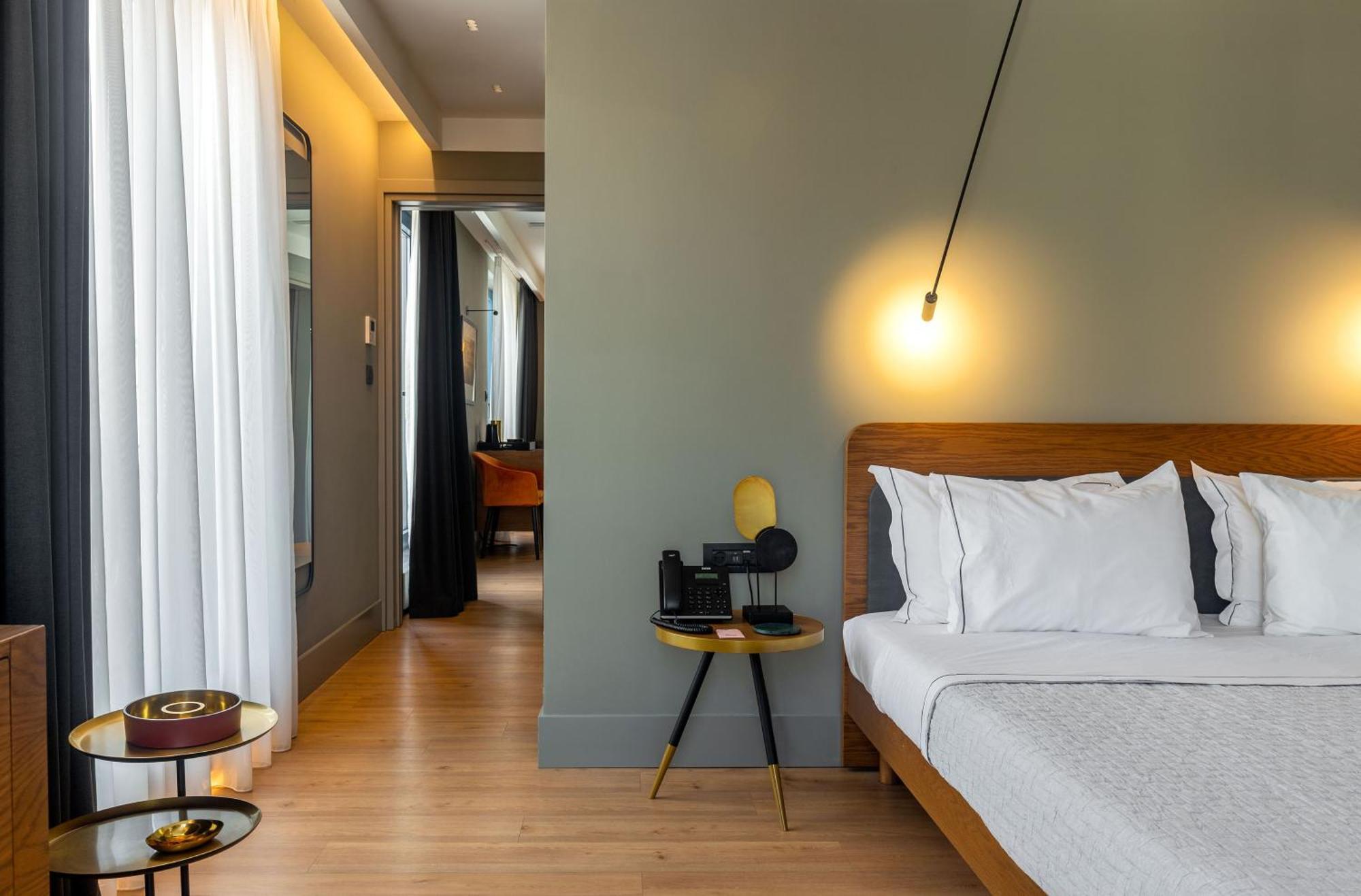 Bob W Eolou Hotell Aten Exteriör bild