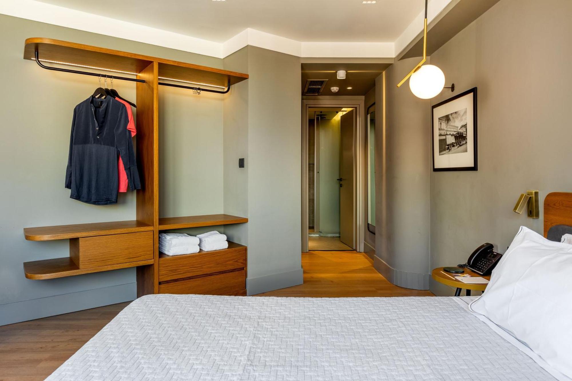 Bob W Eolou Hotell Aten Exteriör bild