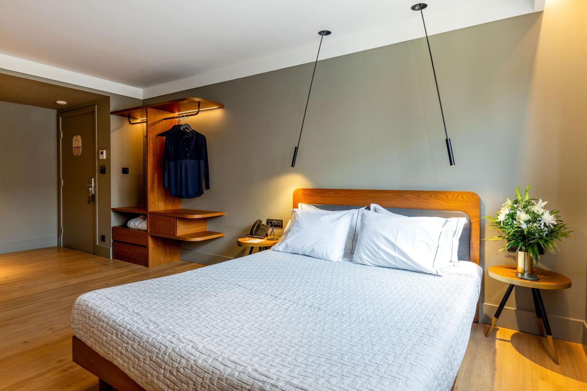Bob W Eolou Hotell Aten Exteriör bild